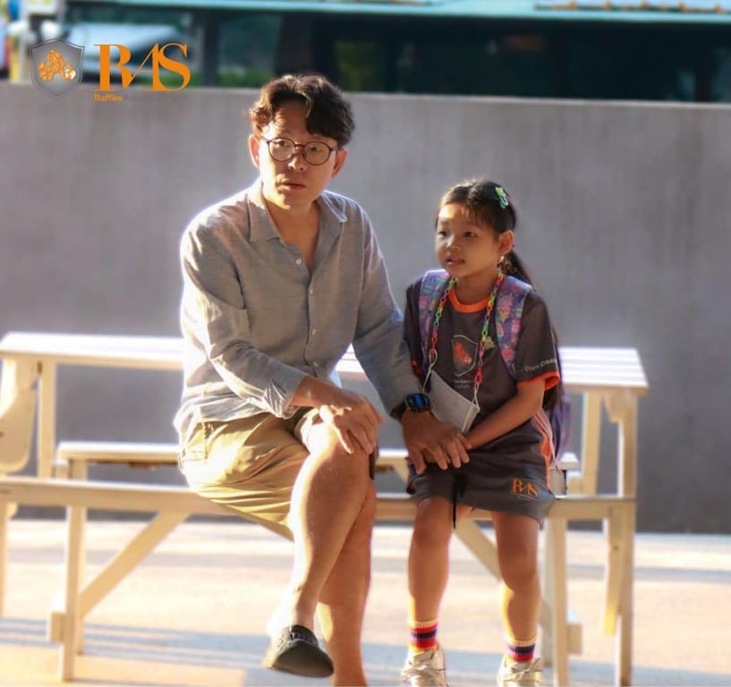 A father and daughter on the first day of the semester.