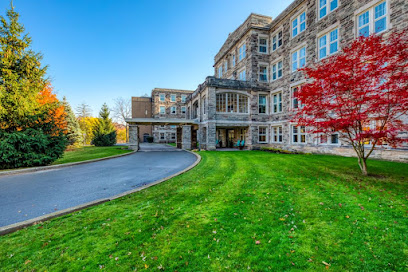 Laureate College — international school in Toronto, Canada
