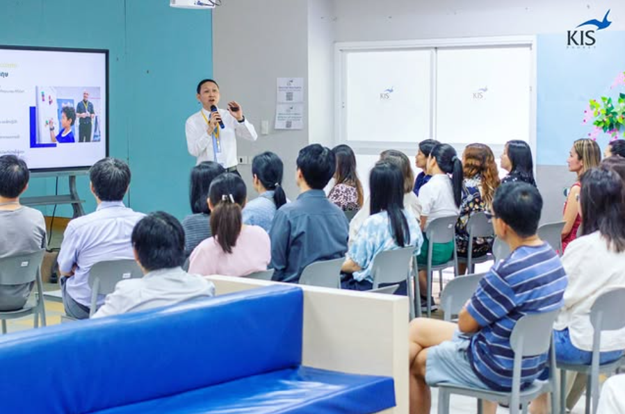EYFS and Primary parents attend a roadmap session led by Mr. Permkiat Ketkul.