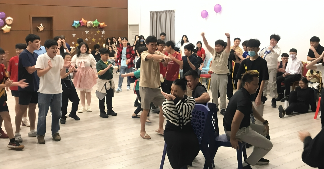 Students energetically playing a group game at the Prefect Camp 2025, captured during team-building fun and excitement.