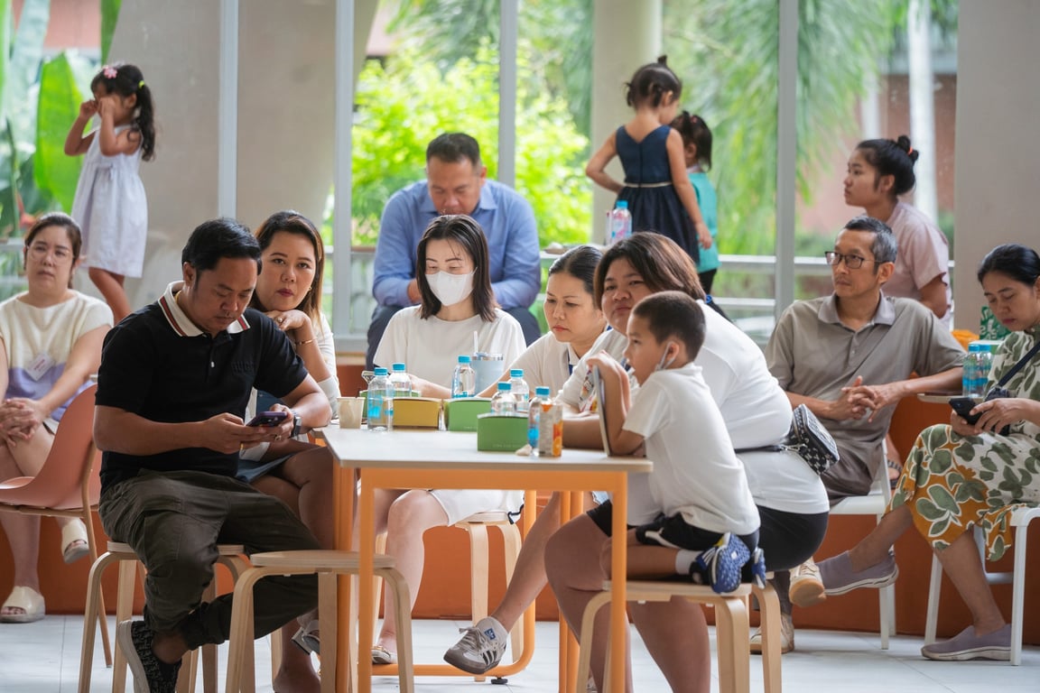 Parents attending the Annual Meeting with SBS Rangsit leadership team.