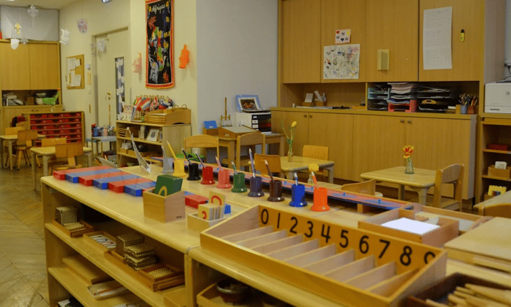 The Bilingual Montessori School of Paris - George V Campus — international school in Paris, France