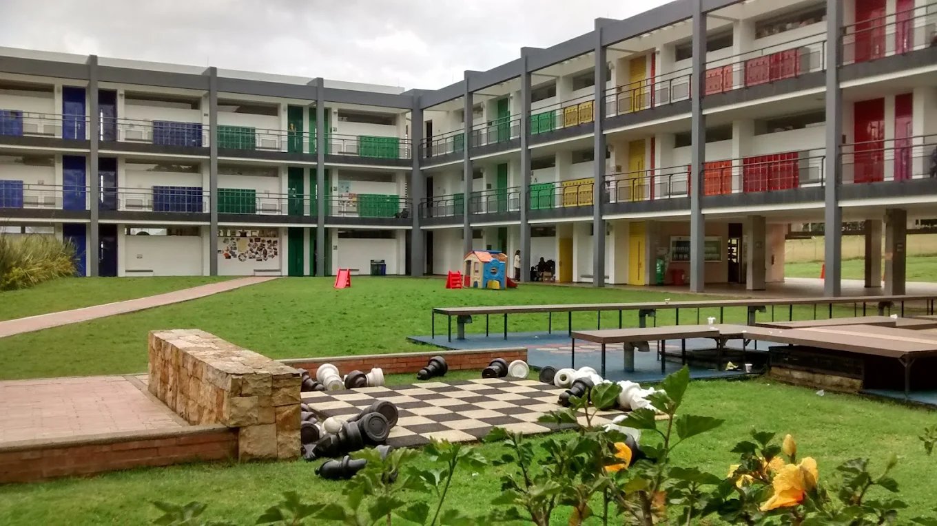 Gimnasio El Hontanar — international school in Bogota, Colombia