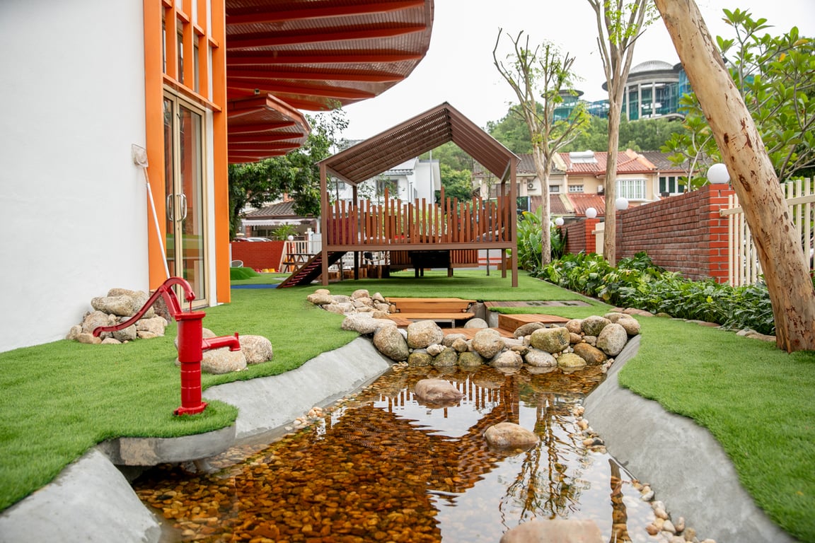 EYC Kampung House and Stream