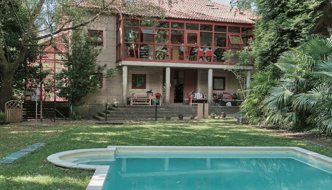 Chester College International School — international school in Santiago-de-compostela, Spain