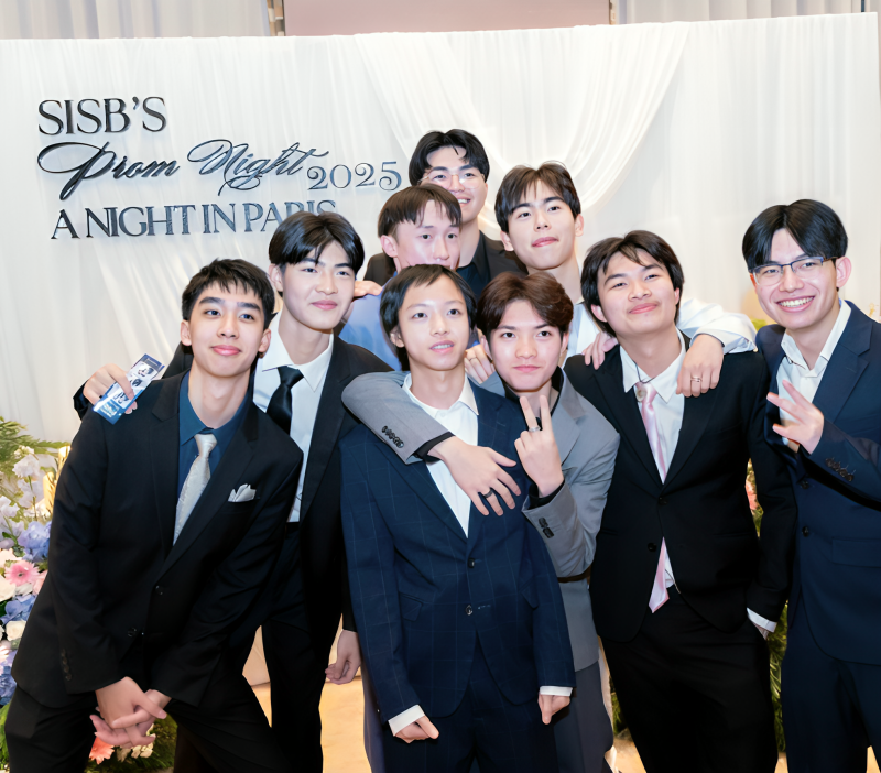 A night full of laughter, and memories at SISB’s Prom Night 2025.