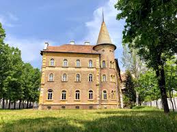 Avicenna International College — international school in Budapest, Hungary
