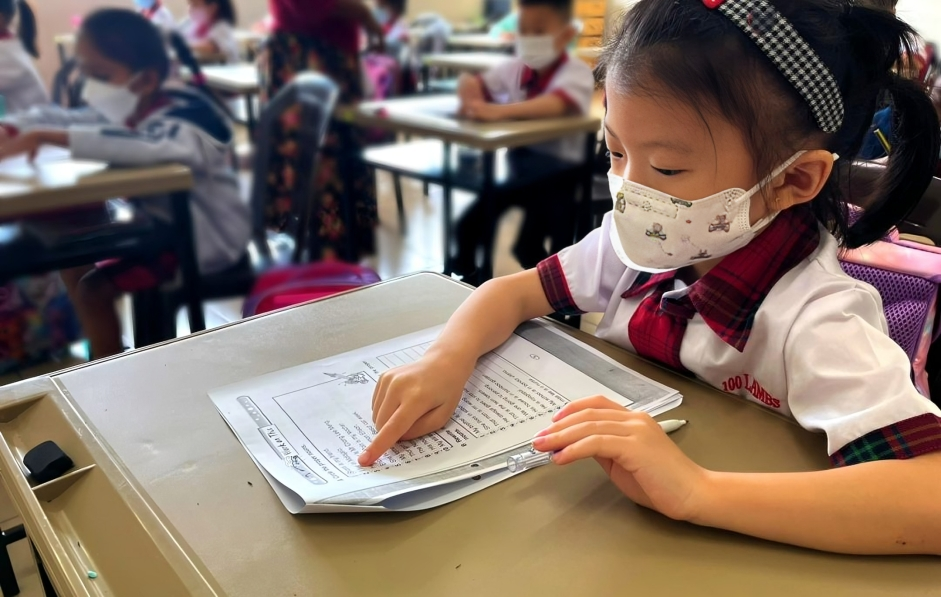 Deep in learning, building focus from the very beginning.
