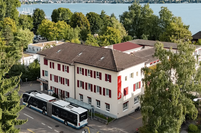Lipschule — international school in Zug, Switzerland