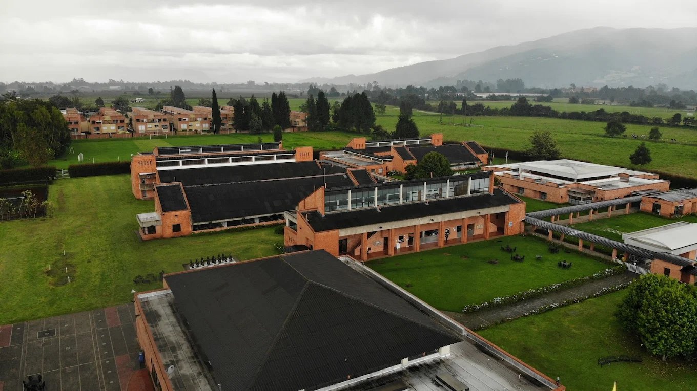 Gimnasio Los Portales — international school in Bogota, Colombia