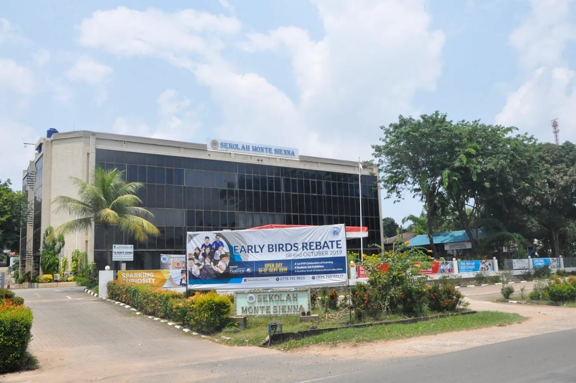 Sekolah Monte Sienna — international school in Batam, Indonesia