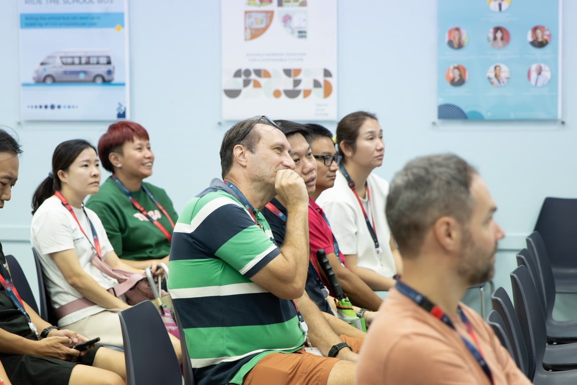 Parents attending the Year 1 to Year 2 transition meeting.