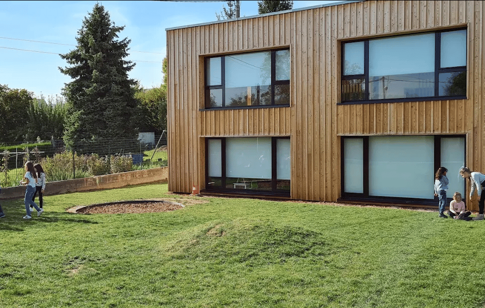 Les Petits Polyglottes — international school in Ferney-voltaire, France