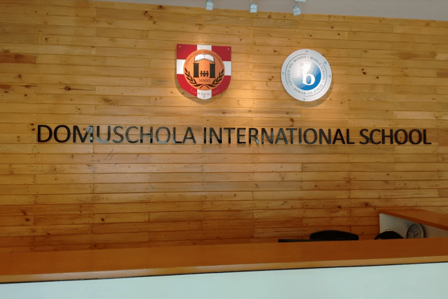 Domuschola International School — international school in Manila, Philippines