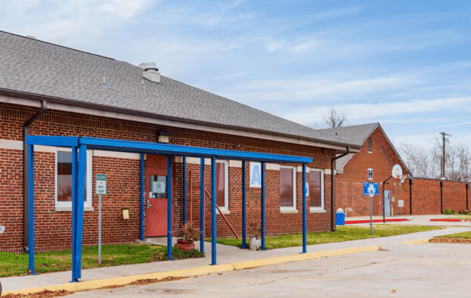 Le Monde International School — international school in Norman, United States
