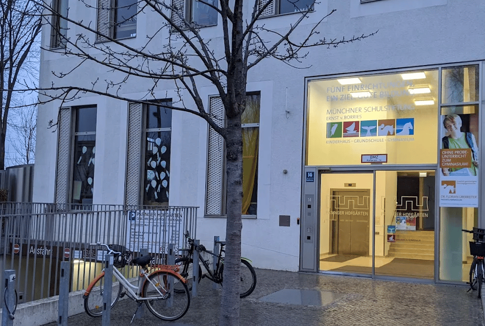 Jan Amos Comenius Grundschule — international school in Munich, Germany