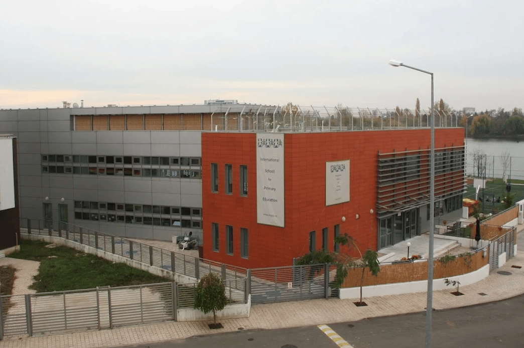 King's Oak British International School — international school in Bucharest, Romania
