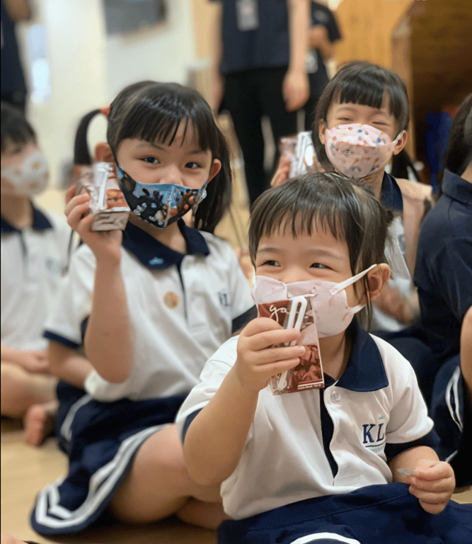 Happy faces and healthy treats!