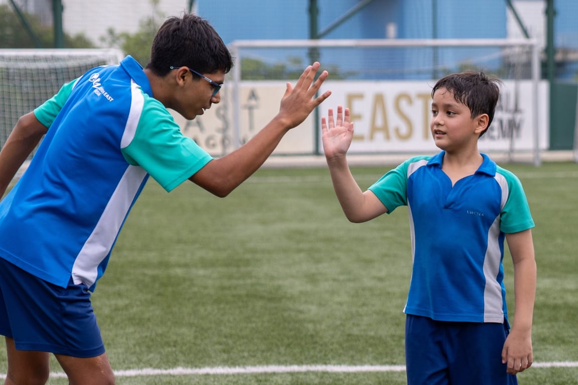 Students, parents, and staff take part in the Run for Rights Sports Carnival event, raising money for communities in Kenya, Ladakh, and Bangladesh.