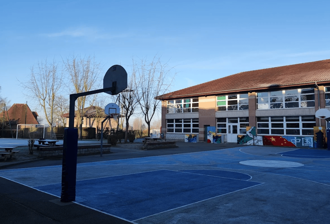 Paris Campus Admissions Presentation Webinar — English