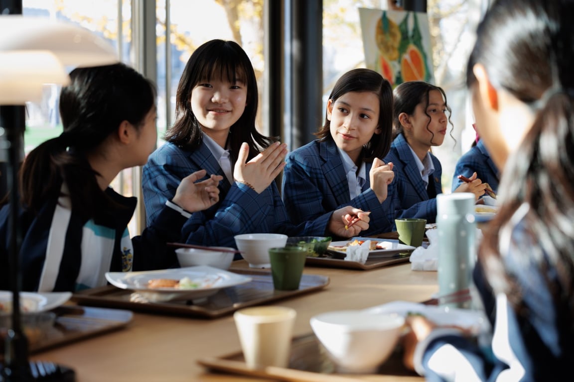 RSJ Girls in Dinning Hall