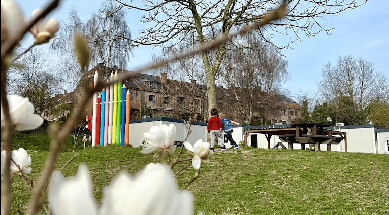Roots and Wings School — international school in Brussels, Belgium