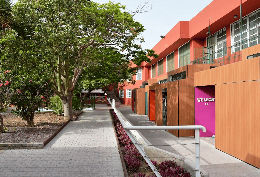 Colegio Arenas — international school in Las-palmas, Spain