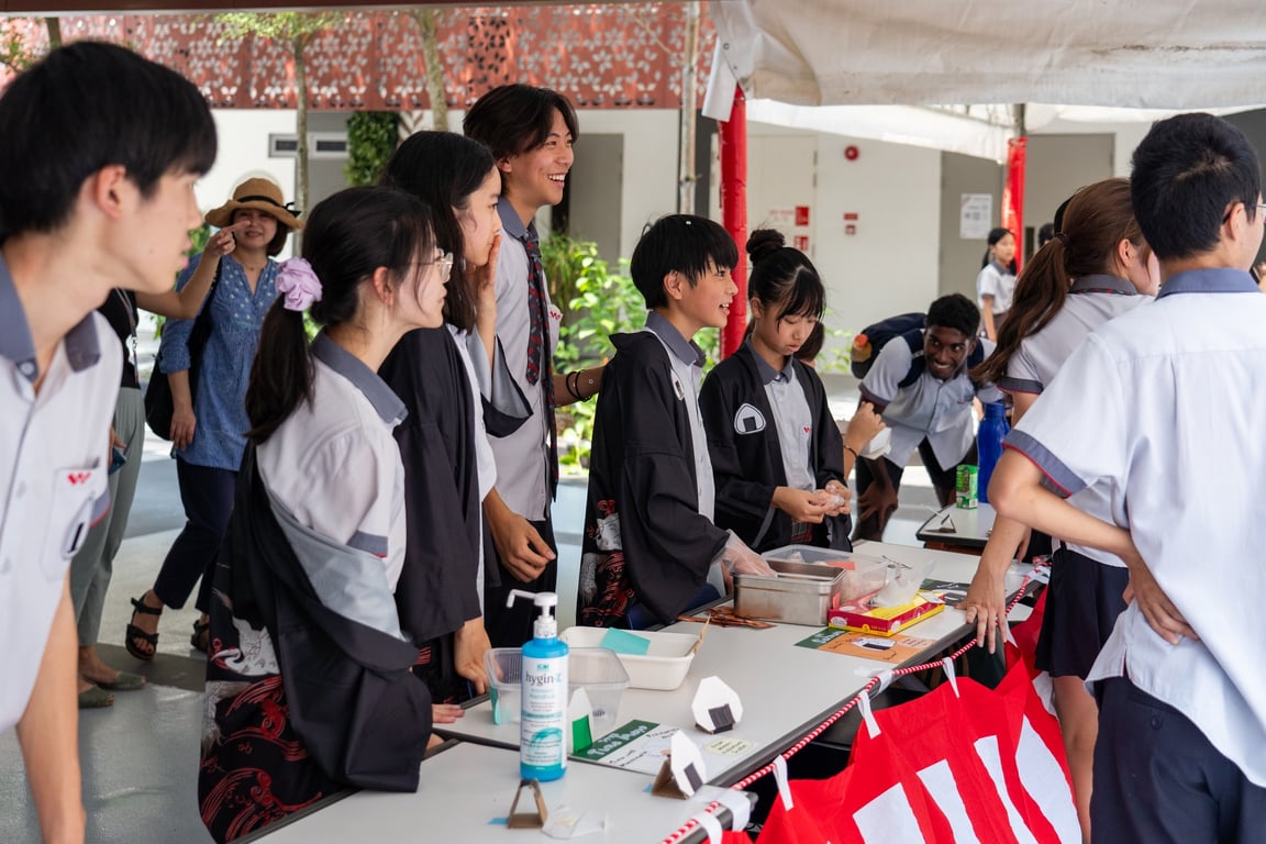 Secondary Years students, parents and teachers came together for the OnigiriAction event to support a noble cause, raise awareness, and help to provide school meals globally to children in need