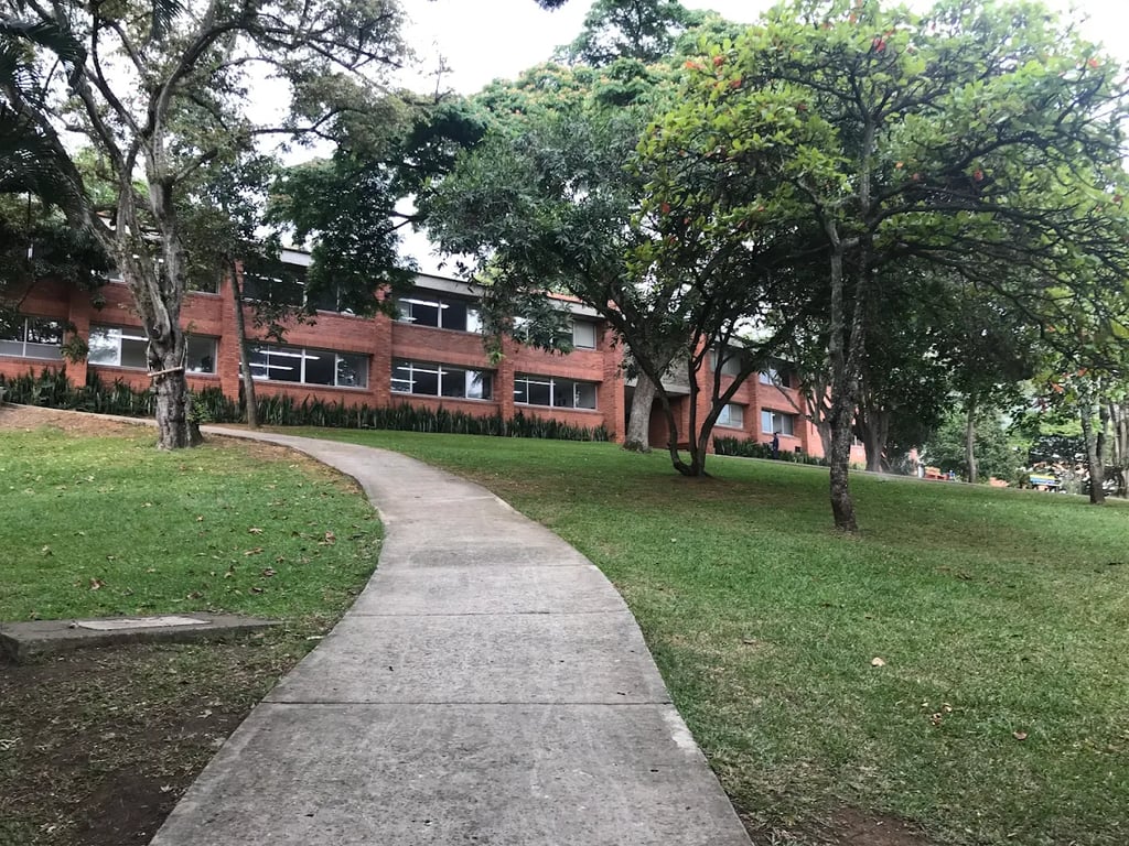 Jefferson School — international school in Cali, Colombia