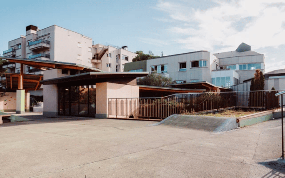 Montjuïc Girona International School — international school in Girona, Spain
