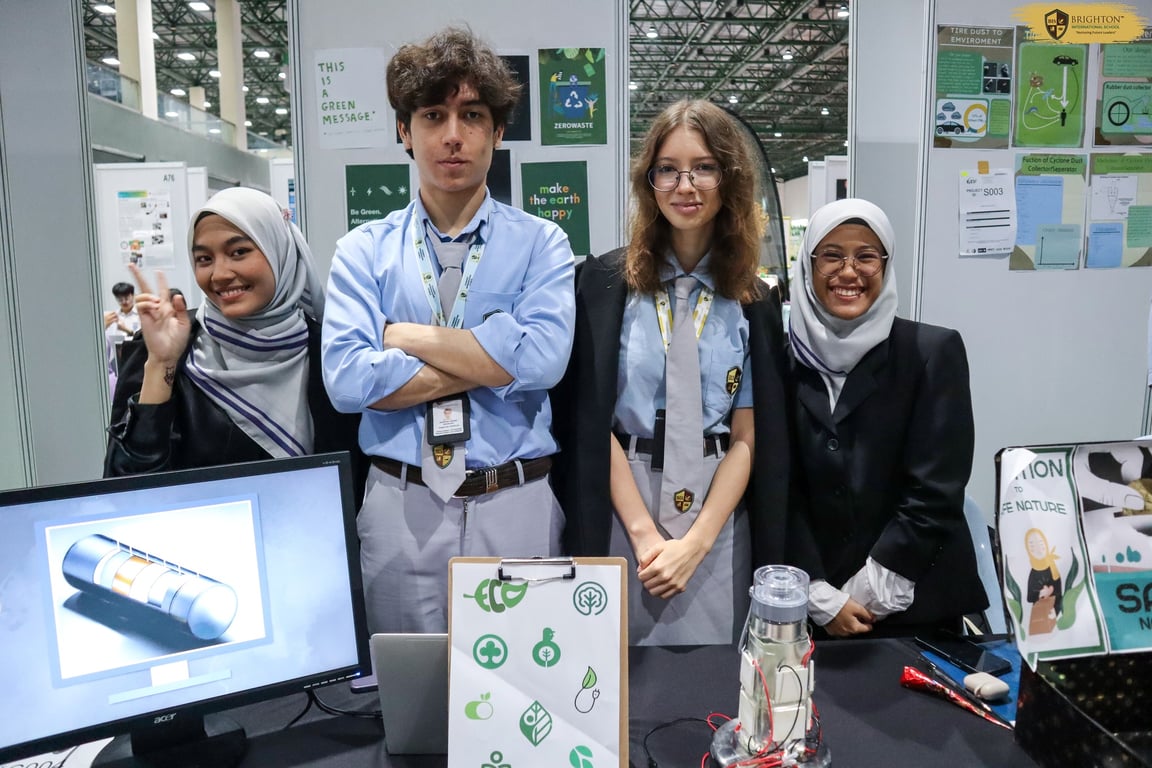 Grade 11 students showcased their innovative projects at the KL Engineering and Science Fair exhibition.