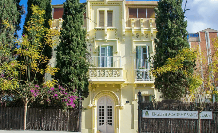 English Academy Santa Claus — international school in Barcelona, Spain