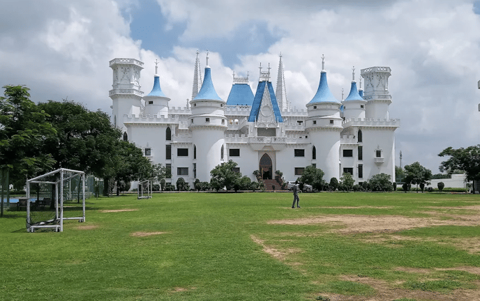 Jayshree Periwal International School — international school in Jaipur, India