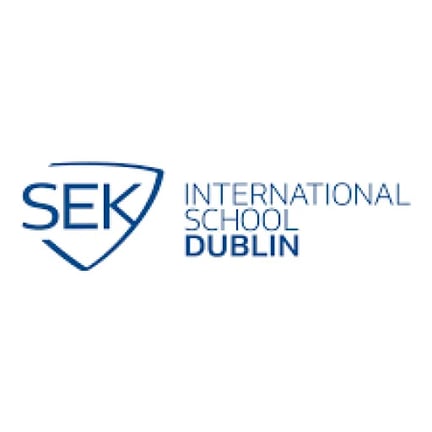 SEK International School Dublin logo