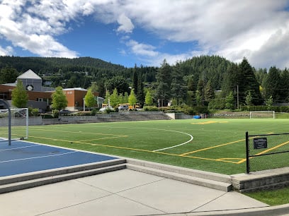Collingwood School — international school in Vancouver, Canada