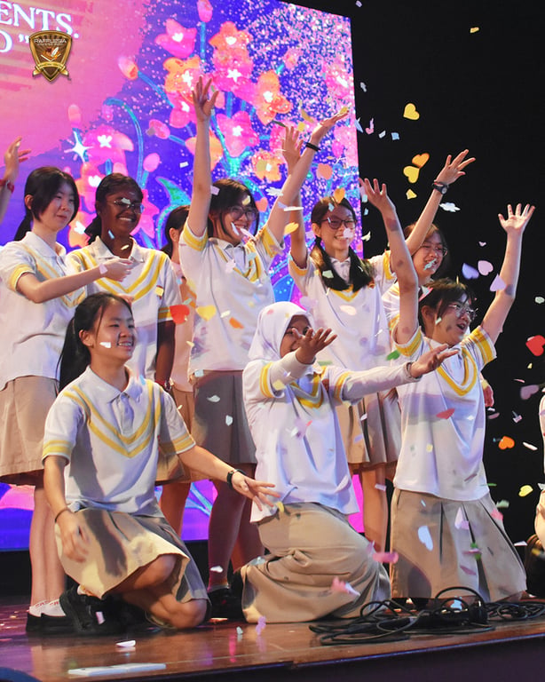 Students put on artistic and musical performances during Parents Day