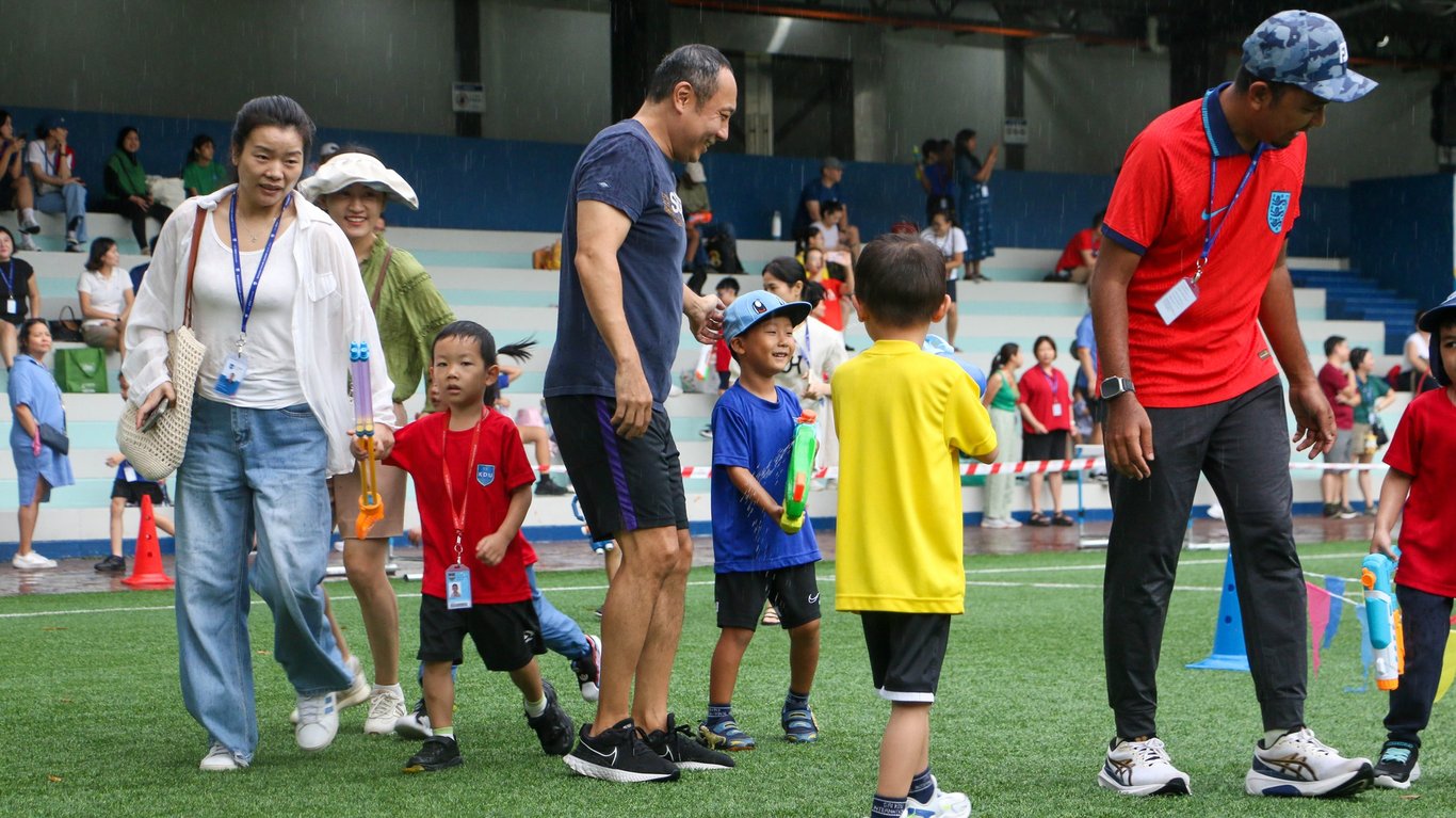 The Sri KDU Fun Run brought together parents, students, and teachers for a day of laughter, teamwork, and community spirit.