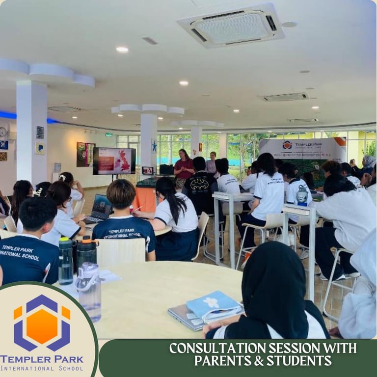 Represenatives from the University of Leeds, UK, come to campus to talk to Students and Parents about the academic opportunities available and the admissions procedure for higher education.  