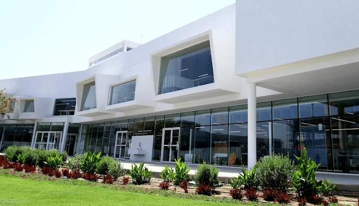 Al Batinah International School — international school in Seeb, Oman