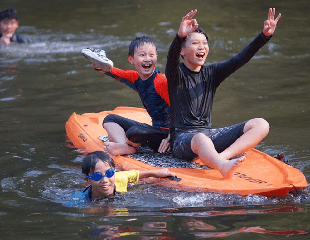 Grade 6–8 students pictured during the Ratchaburi overnight trip.