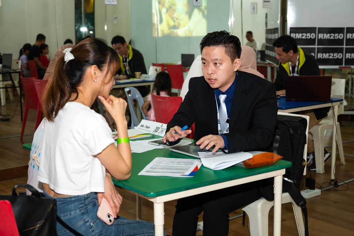 Teachers host sessions with parents so they can stay involved and active in their children's learning journeys.