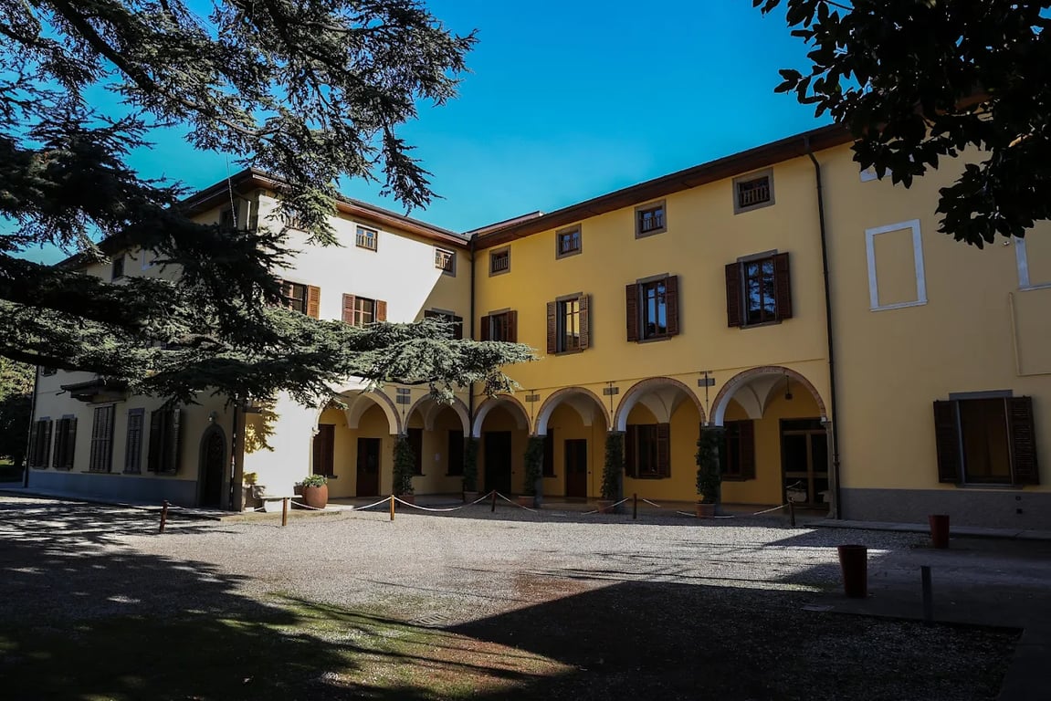 Bilingual British School — international school in Bergamo, Italy