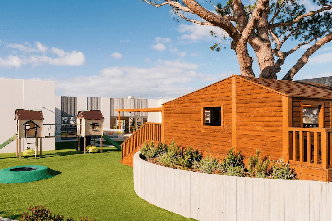 Almada International School — international school in Lisbon, Portugal