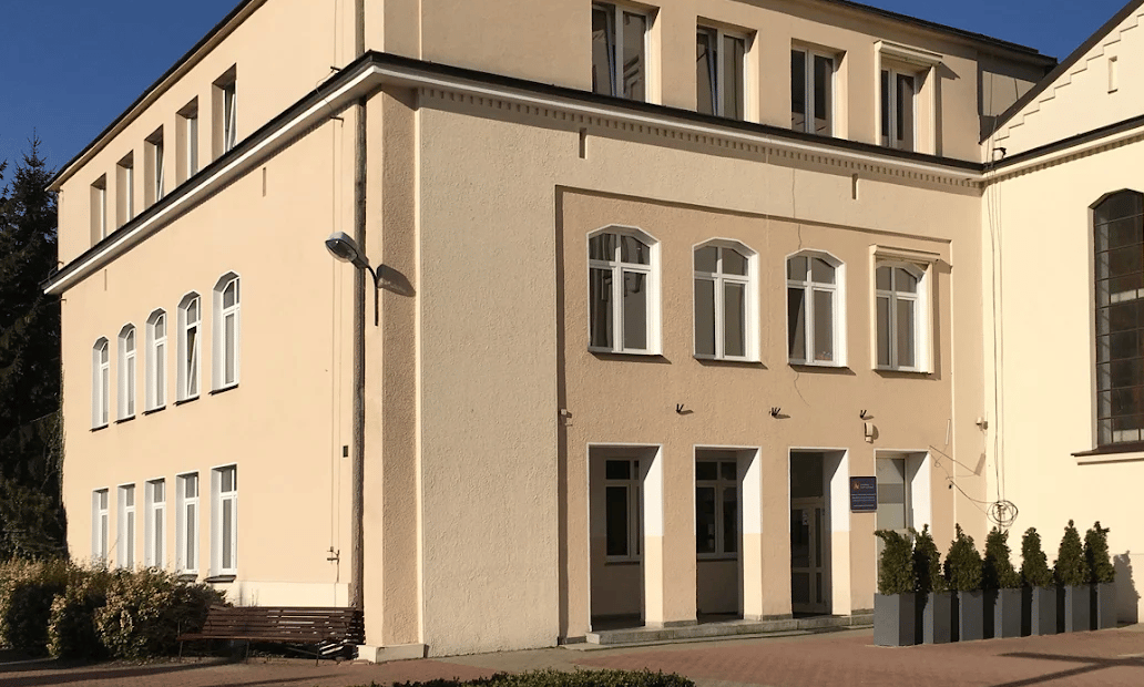 Academy International — international school in Warsaw, Poland