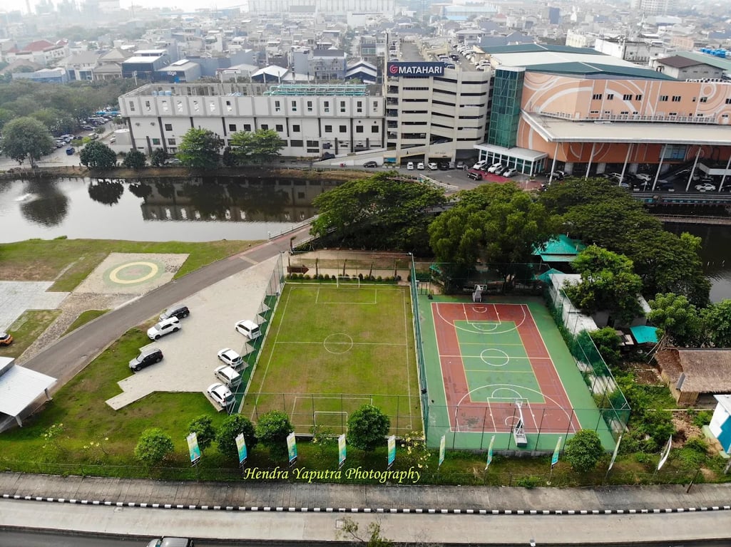 Sekolah Pelita Harapan Pluit Village — international school in Indonesia