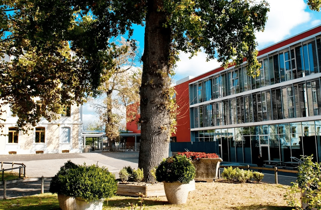 Institut International de Lancy — international school in Geneva, Switzerland