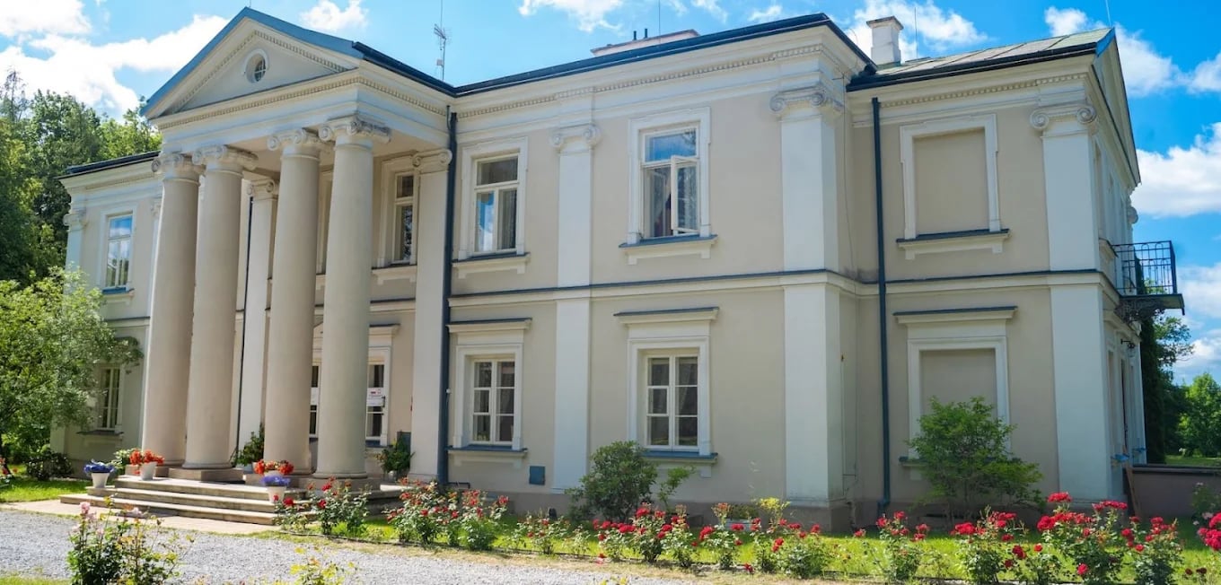 Montessori Farm School — international school in Radzyn Podlaski, Poland