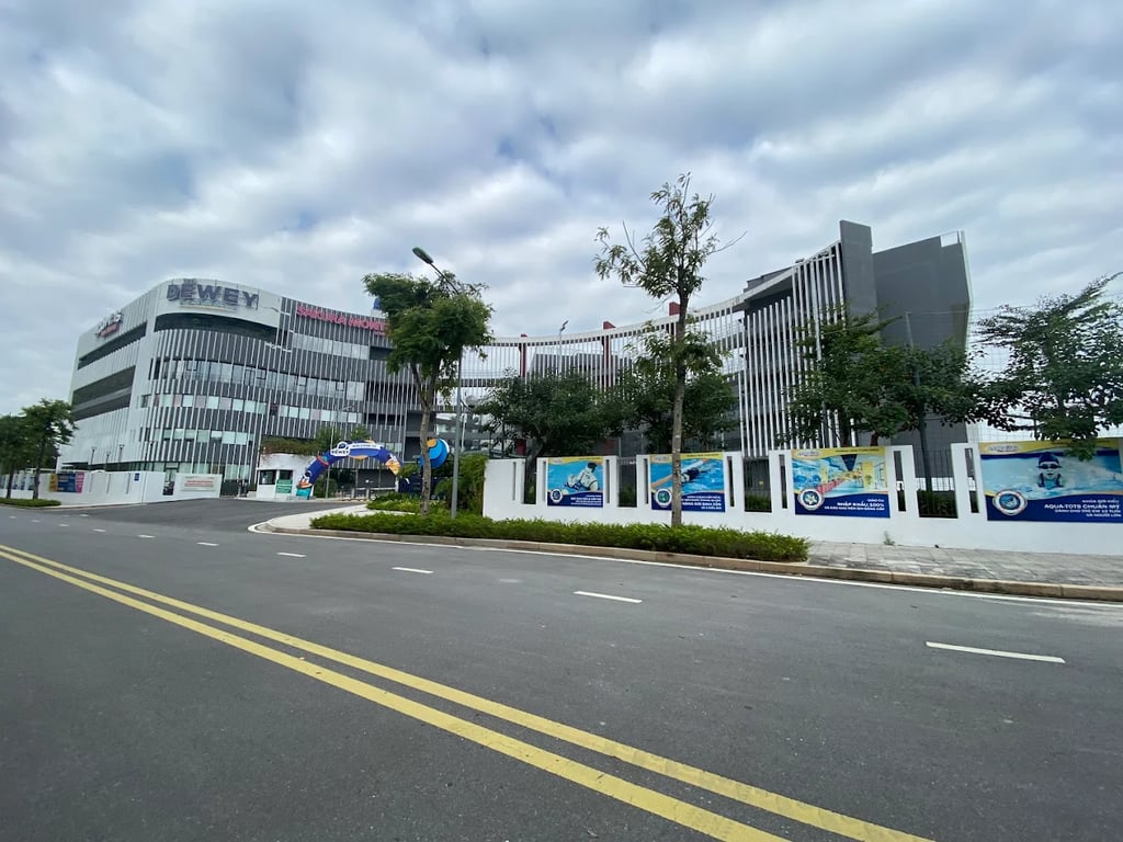 Modern exterior of The Dewey Schools Tay Ho Tay campus.
