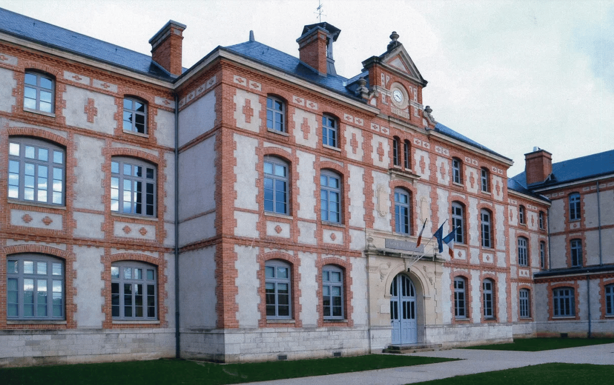Anglophone Section of Fontainebleau — international school in Fontainebleau, France