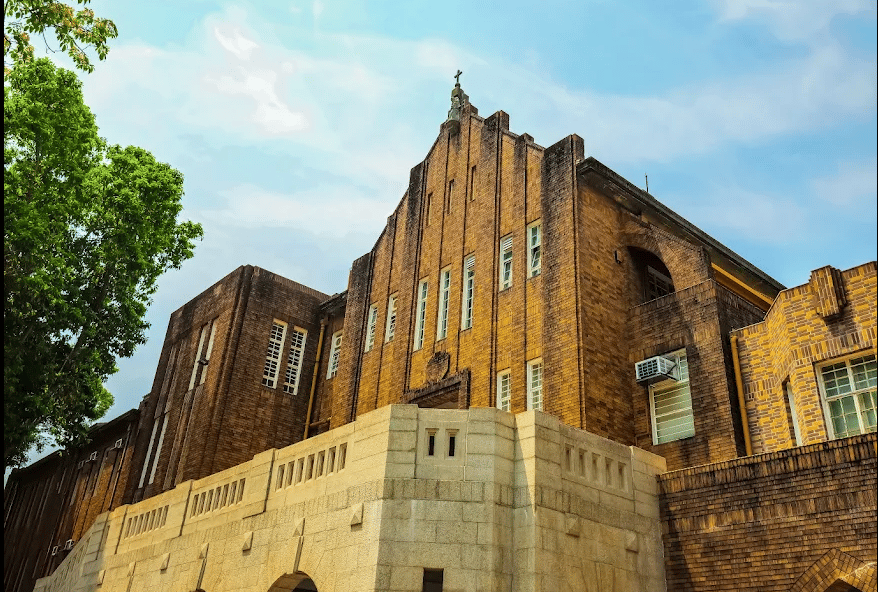 Maryknoll Convent School (Secondary Section) — international school in Hong Kong, Hong Kong